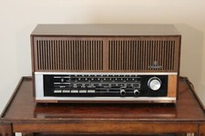 Vintage Grundig RF 121U Solid