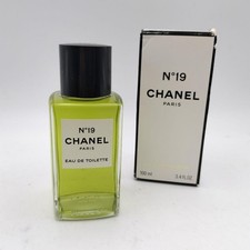 CHANEL N°19 n.19 Eau de