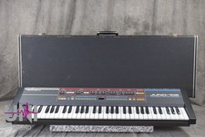 Roland JUNO-106 Sintetizzatore