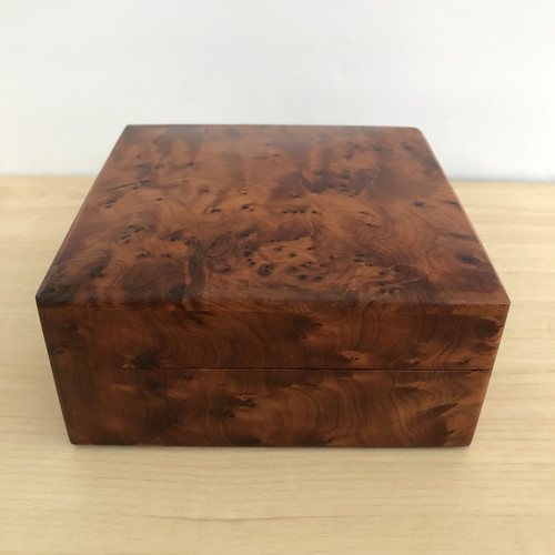 Thuya burr wood medium - medium, lidded