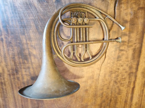Corno francese antico b - corno, "b