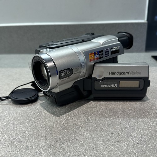Sony handycam ccd trv208e hi8 - ccd-trv208e,