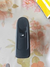 RICAMBI USATI, PULSANTIERA