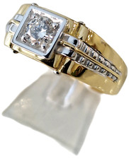 Anello uomo in oro massiccio