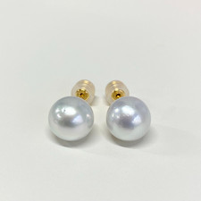 Grandi orecchini a perno in