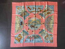 Foulard Hermès en soie