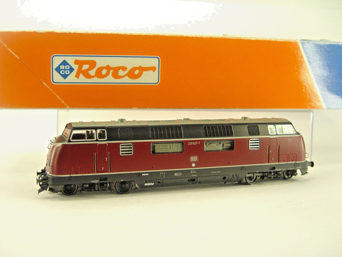 Locomotiva diesel 220 - diesel, br