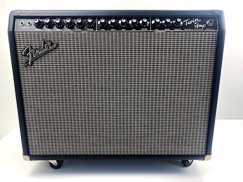 Fender twin amp - fender, 2