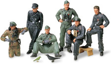 300035201 - Set Statuette
