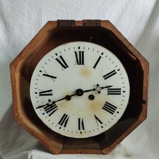 antico orologio ottagonale a