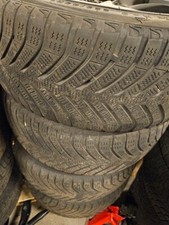 Cerchi in lega  BMW con gomme Mozzo winter invernali 225 45 17 94v