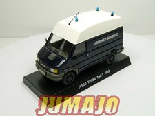 CR32 voiture POLICE 1/43
