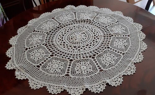 Centrotavola fatto - , ad
