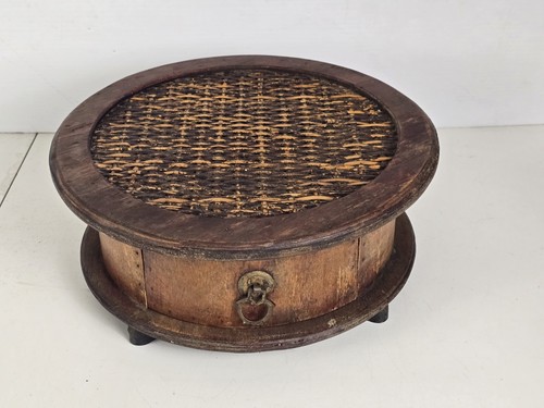 Cassettiera rotonda legno - in,
