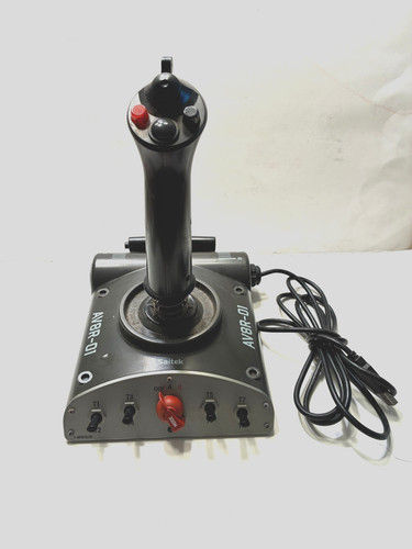 Saitek av8r usb joystick - joystick, pc