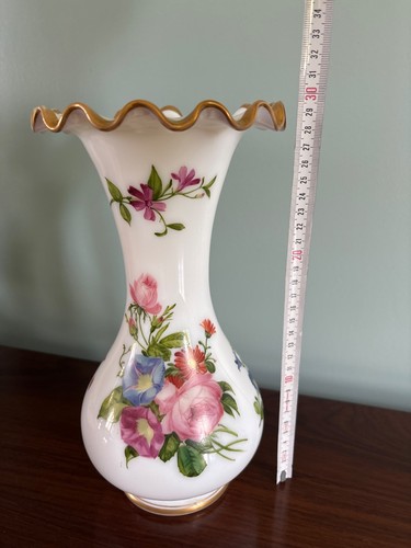 Lot no2 grand - grand, vase
