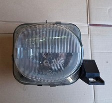 Faro anabbagliante anteriore