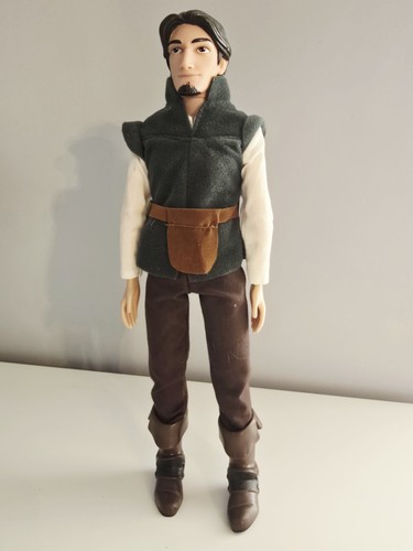 Disney store tangled - store, flynn