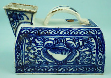 Dinastia cinese Qing orinatoio porcellana decoro fiori loto in blu Cina 1800 XIX