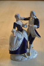 FIGURINA PORCELLANA - ROYAL