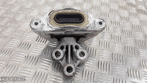 2013 opel astra front left - opel,