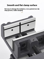 Pinza piatta a croce