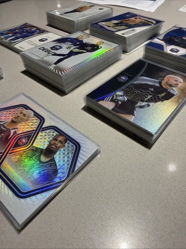 Panini eternity bleus full - panini, set