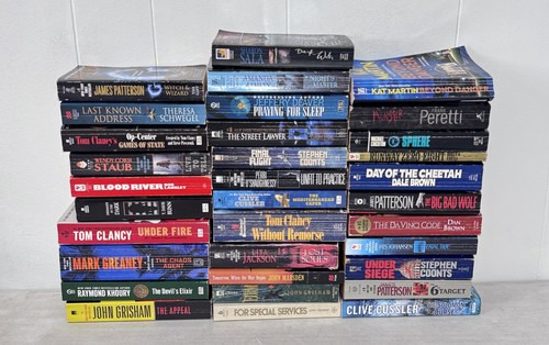 Lot paperback thriller - 33, /