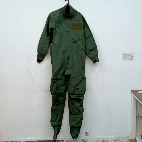 Raf surplus beaufort pilot - beaufort,