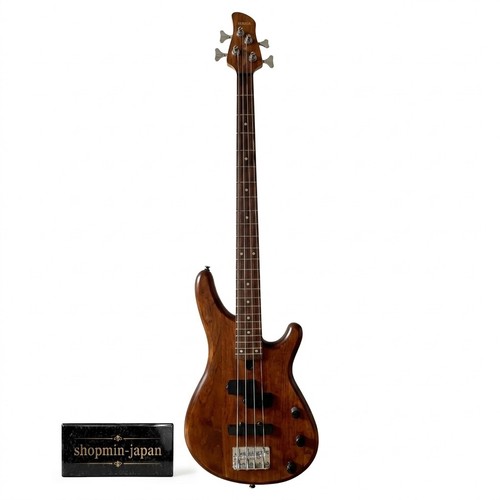 Yamaha motion 40 - b, basso