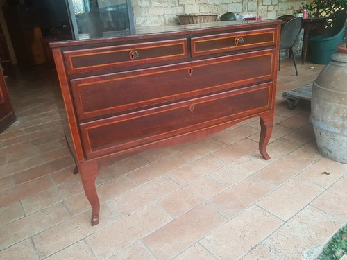 Cassettone toscano metà - , 700