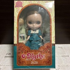 TAKARA TOMY Blythe Doll Very