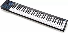 Tastieria MIDI-alesis v61 con 8 pad