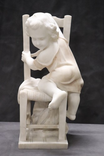 Scultura marmo bianco - in,