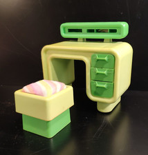 BARBIE MATTEL 1977 CASSETTIERA FORNITURE MOBILI ACCESSORI VINTAGE WEST GERMANY