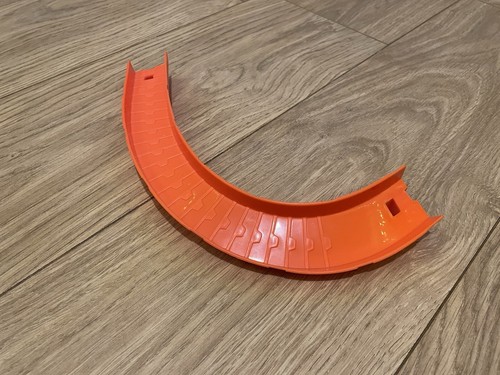 Hot wheels ultimate - hot,