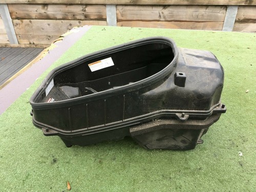 Scomparto portaoggetti casco
