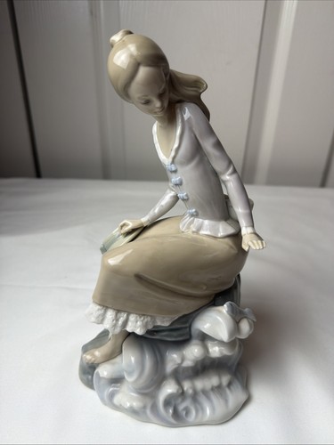 Vintage retired lladro - vintage,