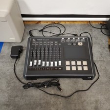 TASCAM Mixcast 4 stazione