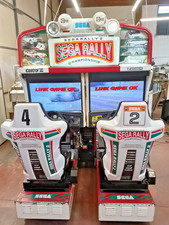 Sega RALLY 2  arcade cabinet/ cabinato di guida arcade SEGA RALLY 2 CON LCD