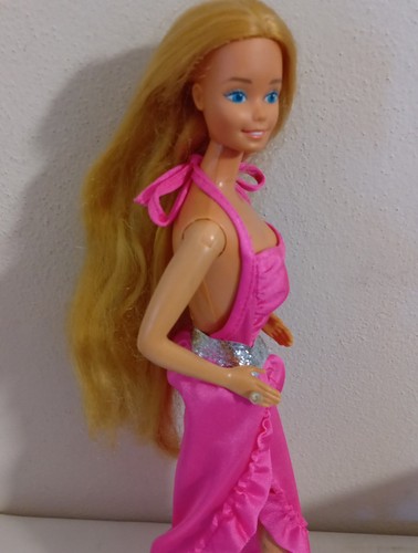 Barbie twirly curls mattel - curls,