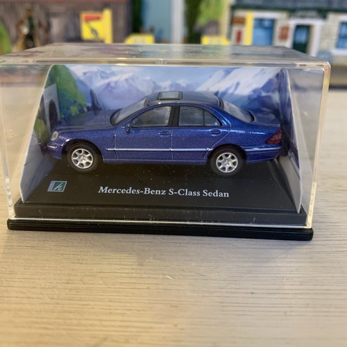 Cararama mercedes benz - 1/72,