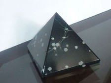 cristalloterapia PIRAMIDE