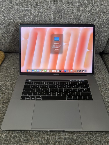 Macbook pro 2018 - pro, 15