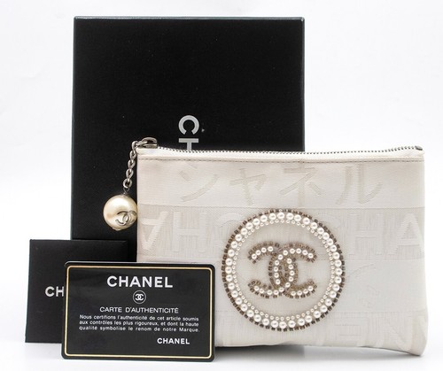 Chanel pouch pochette - chanel,