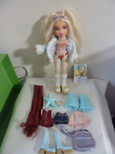 BRATZ DOLL  CLOE VACANZE SULLA NEVE " "Wintertime Wonderland" (BA1)