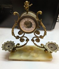 Orologio da mensola antico in