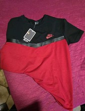 Completo Nike Uomo – Maglia + Pantaloncini – Nero/Rosso – Taglia M – Nuovo 