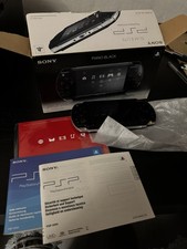 CONSOLE SONY PLAYSTATION PORTABLE PSP 2004 PB + 2GB + BOX MANUALI CARICATORE