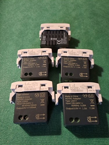 Stock 5pz caricatore usb - stock,